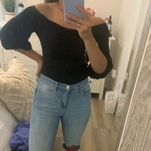 Black free people too with puffy arms